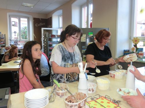 2016_07_18_eisessen_team (1).jpg